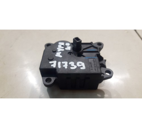 Моторчик привода заслонок отопителя