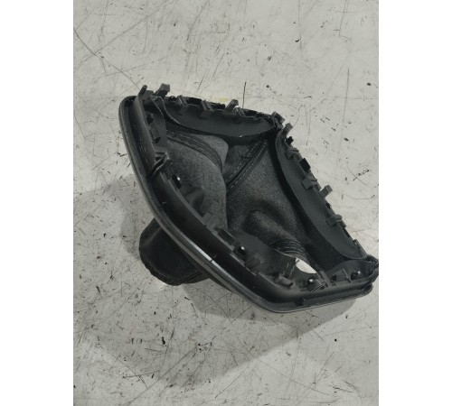 Кожух ручки переключения передач