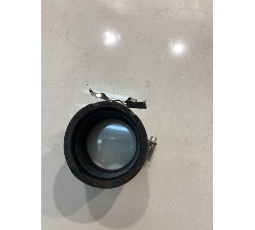 Патрубок системы охлаждения