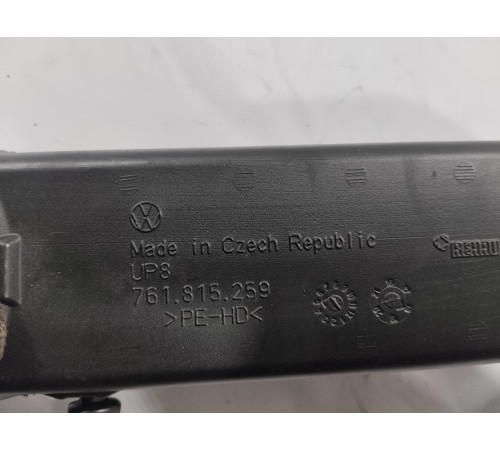 Воздуховод отопителя (печки) левый