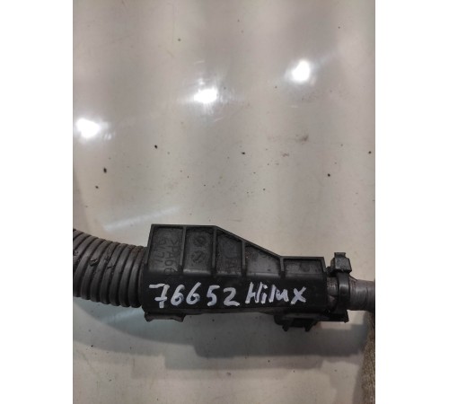 Клемма аккумулятора (минус)