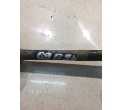 Стойка стабилизатора (передняя, правая)