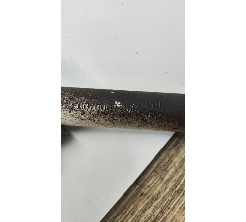 Горловина бачка омывателя с крышкой