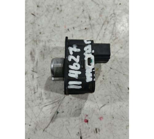 Блок управления зеркалами передний левый