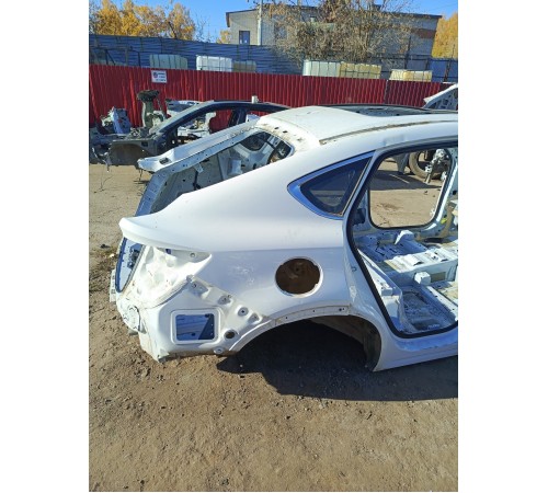 Крыло заднее правое