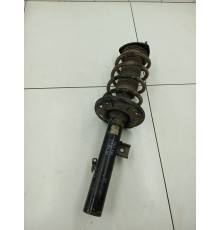 Амортизатор подвески передний левый в сборе