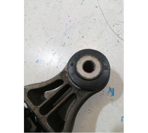 Опора двигателя