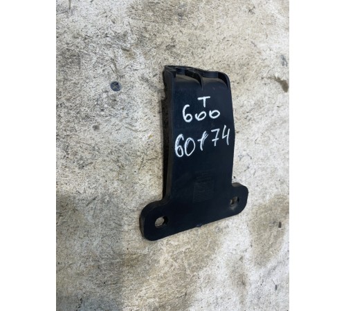 Кронштейн бампера