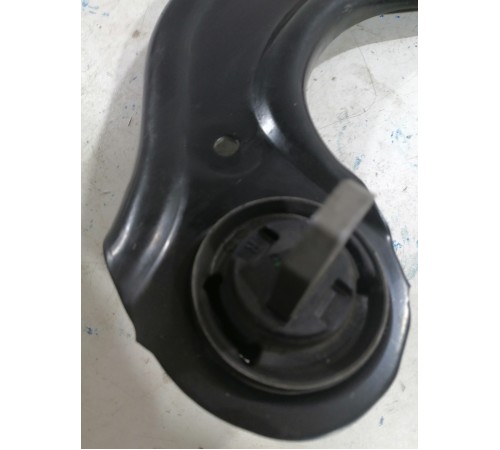 Рычаг задний продольный правый 