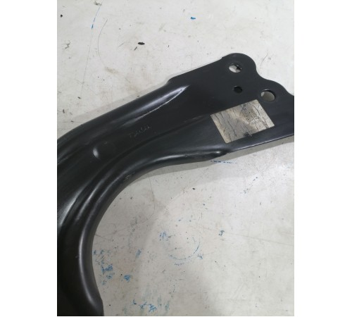 Рычаг задний продольный правый 