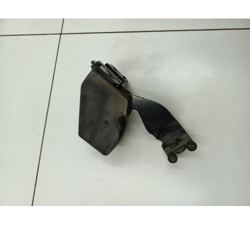 Ролик сдвижной двери с кожухом