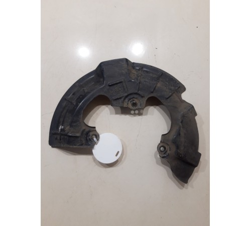 Кожух тормозного диска(передний левый)