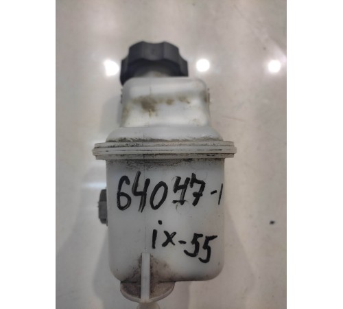 Бачок главного тормозного цилиндра