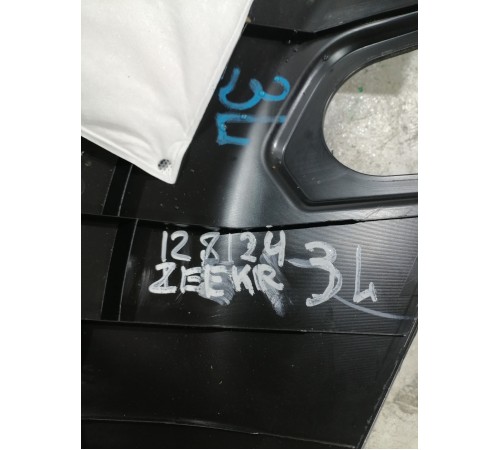 Накладка стойки задняя левая