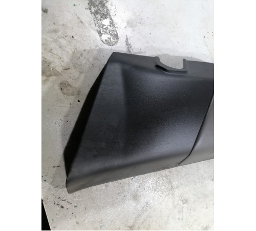 Накладка стойки задняя левая