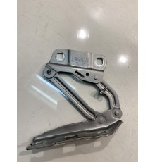 Петля капота (левая)