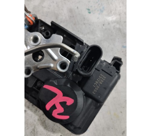 Замок двери задний левый