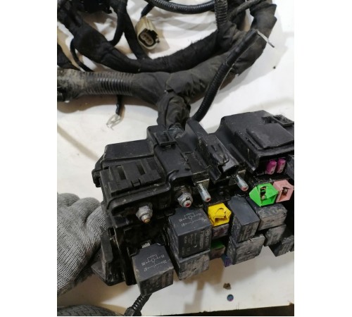 Электропроводка подкапотная с монтажным блоком