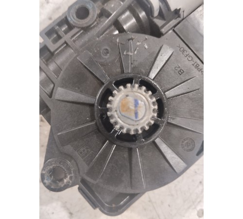 Моторчик люка