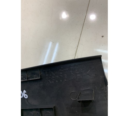 Накладка порога (передняя, правая)