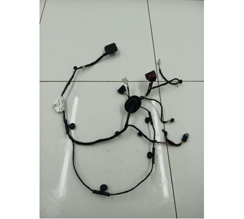 Электропроводка двери задняя левая