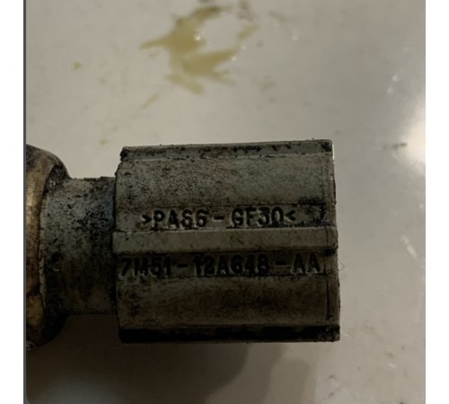 Датчик температуры охлаждающей жидкости