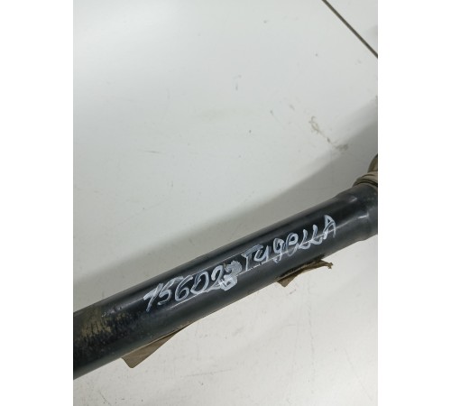 Полуось привод передний правый