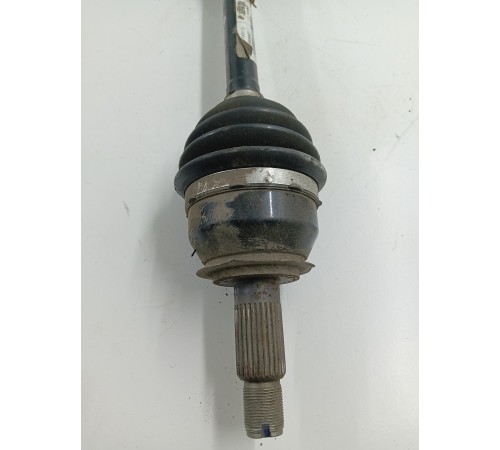 Полуось привод передний правый