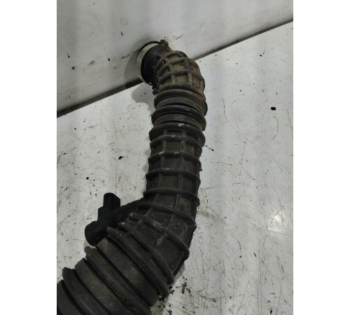 Патрубок воздушного фильтра