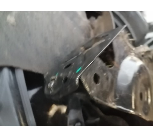 Балка подвески передняя ,подрамник