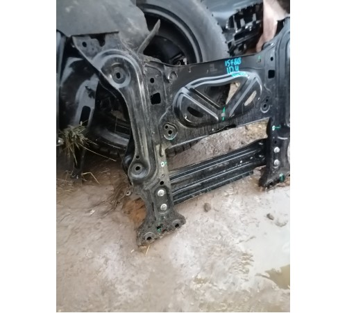 Балка подвески передняя ,подрамник