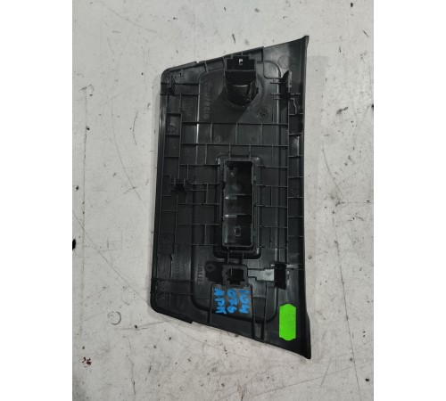 Накладка торпедо нижняя с розеткой