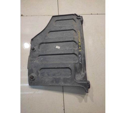 пыльник двигателя (передний, левый)