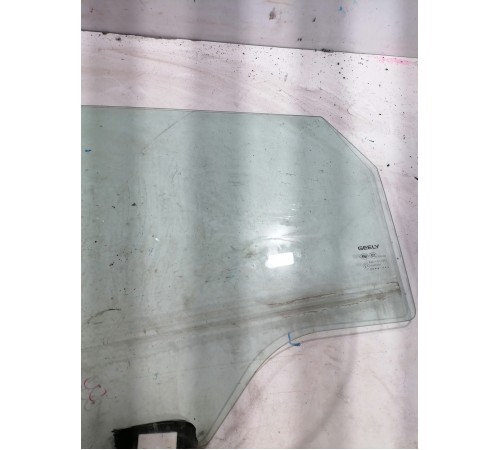 Стекло двери заднее левое