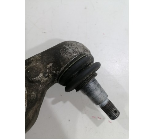 Рычаг подвески передний правый нижний