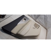 обшивка двери (задняя левая)