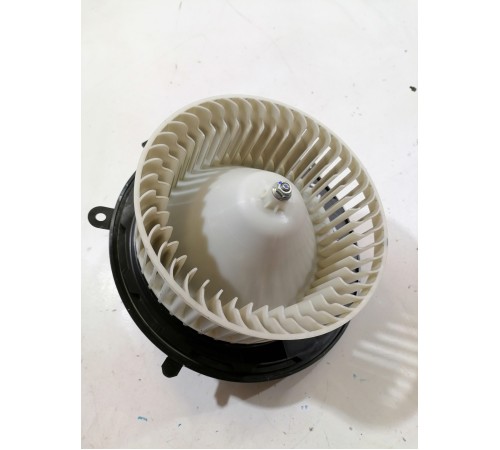 Моторчик отопителя печки