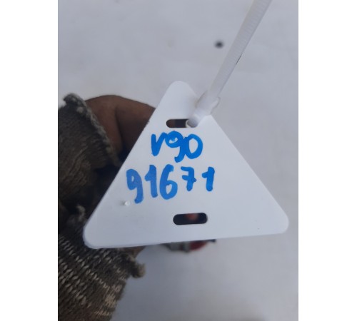 Клемма плюсовая