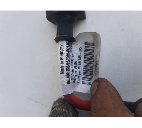 Клемма плюсовая