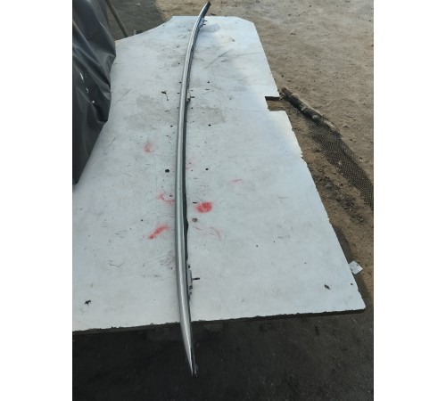 Рейлинг крыши правый