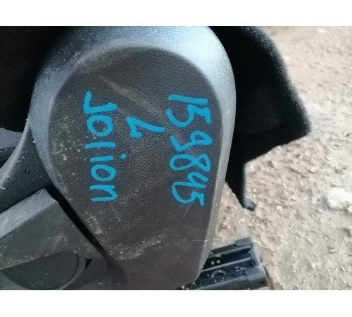 Сиденье переднее левое