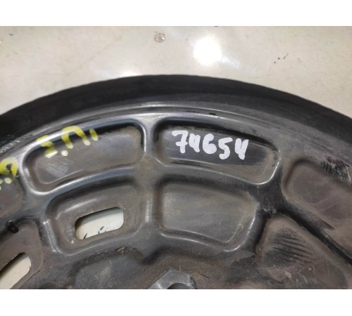 Пыльник тормозного диска (задний правый)