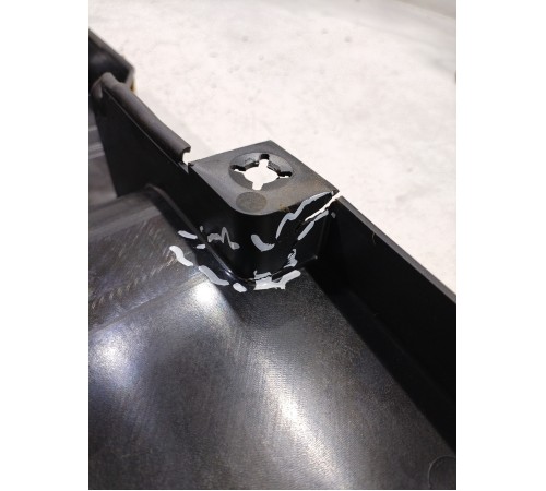 Защитный кожух впускного коллектора