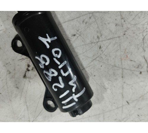 Амортизатор бардачка (демпфер)