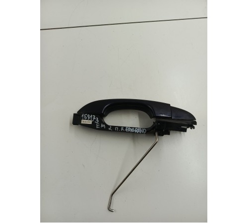 Ручка двери передняя правая