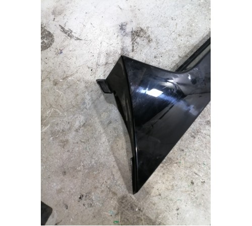 Накладка двери крышки багажника левая