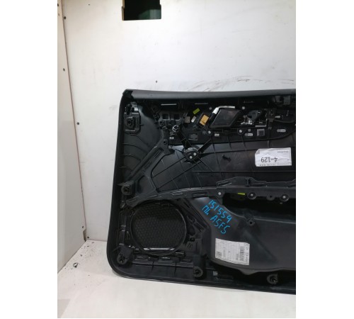 Обшивка двери передняя левая