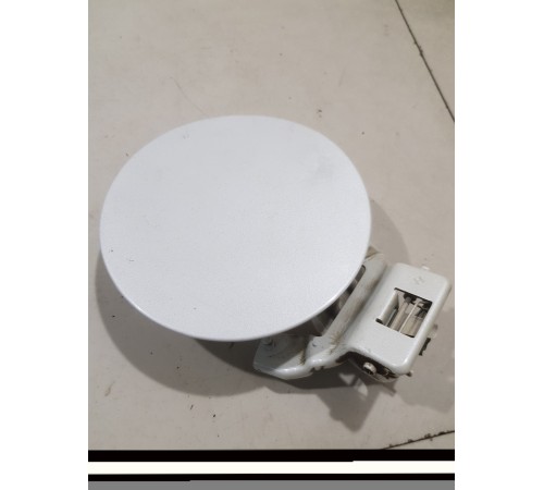 Лючок бензобака