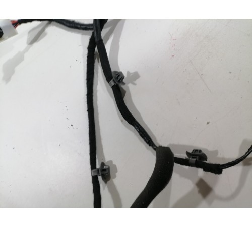 Электропроводка двери передняя правая