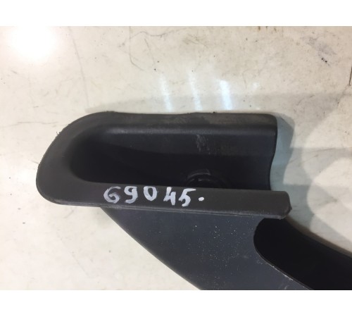 Накладка петли багажника(левая)